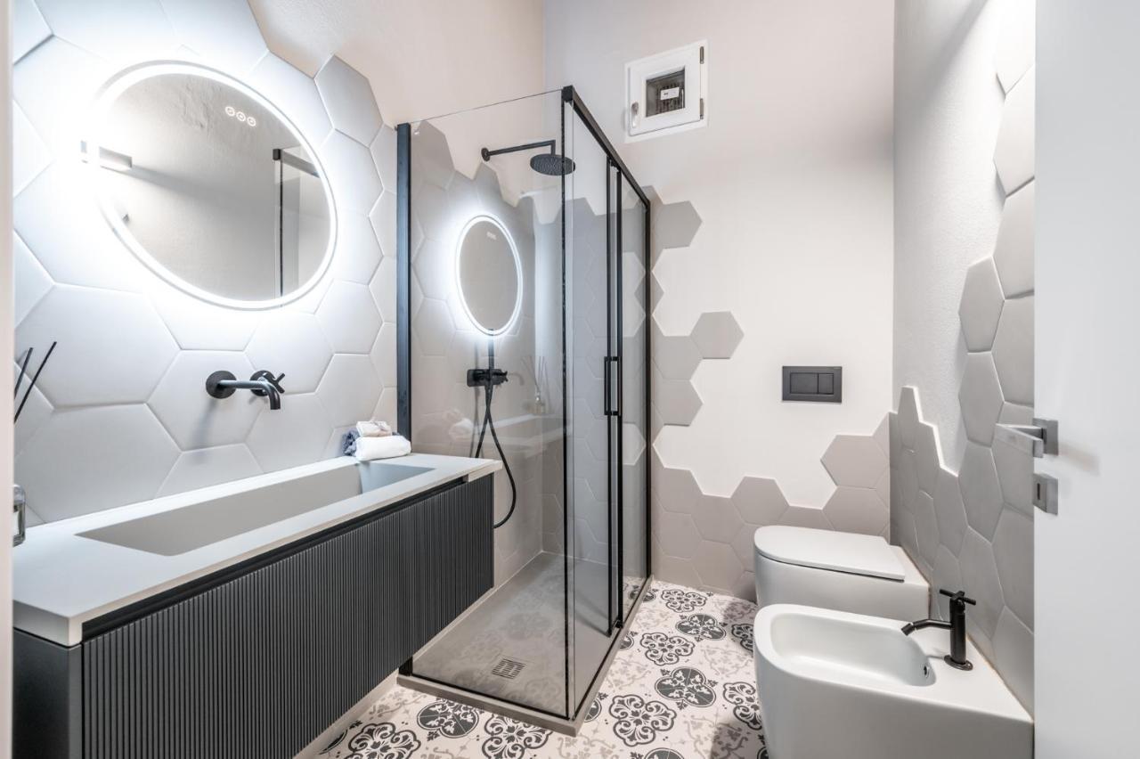 Emilia Suite Palace Модена Экстерьер фото