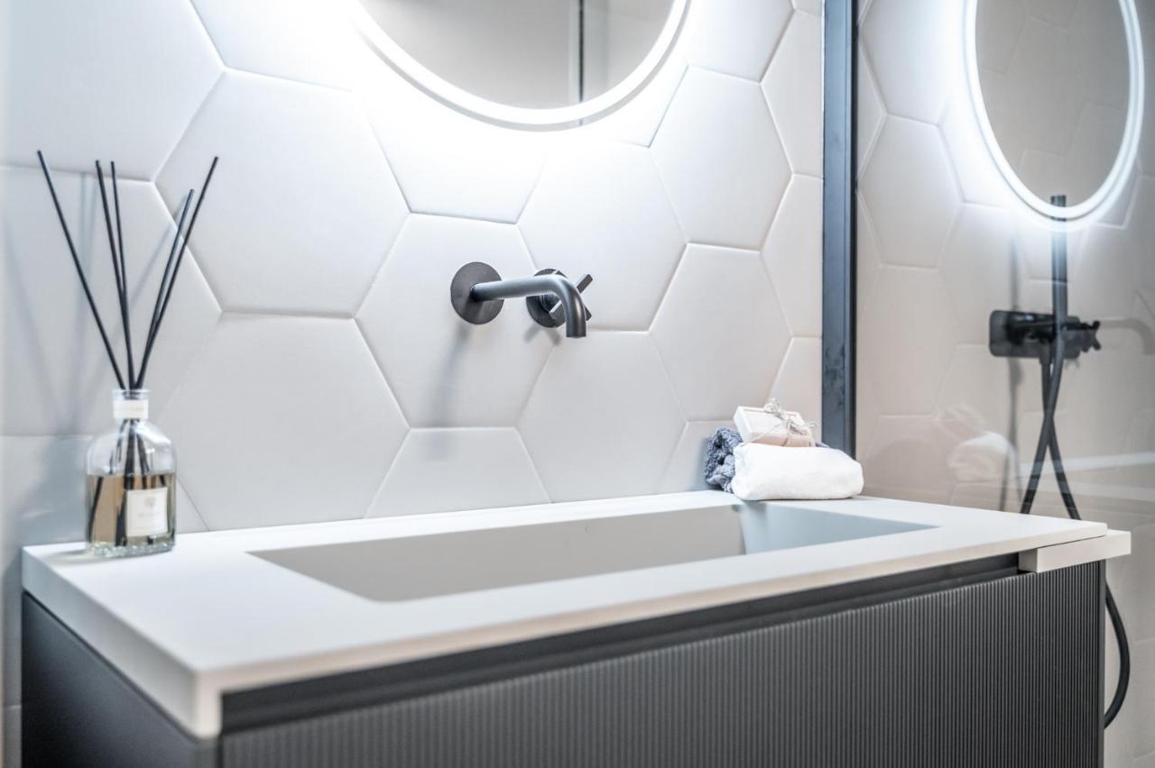Emilia Suite Palace Модена Экстерьер фото