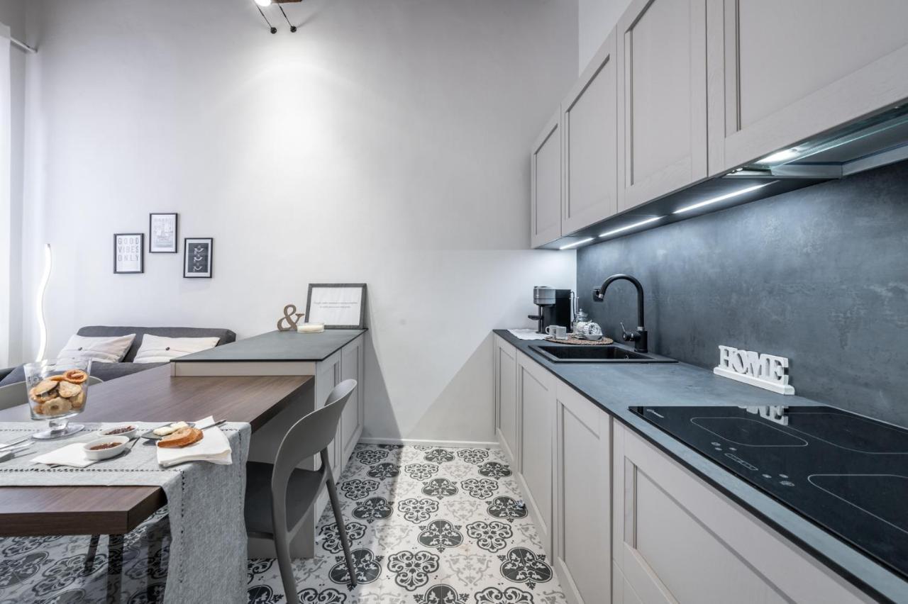 Emilia Suite Palace Модена Экстерьер фото